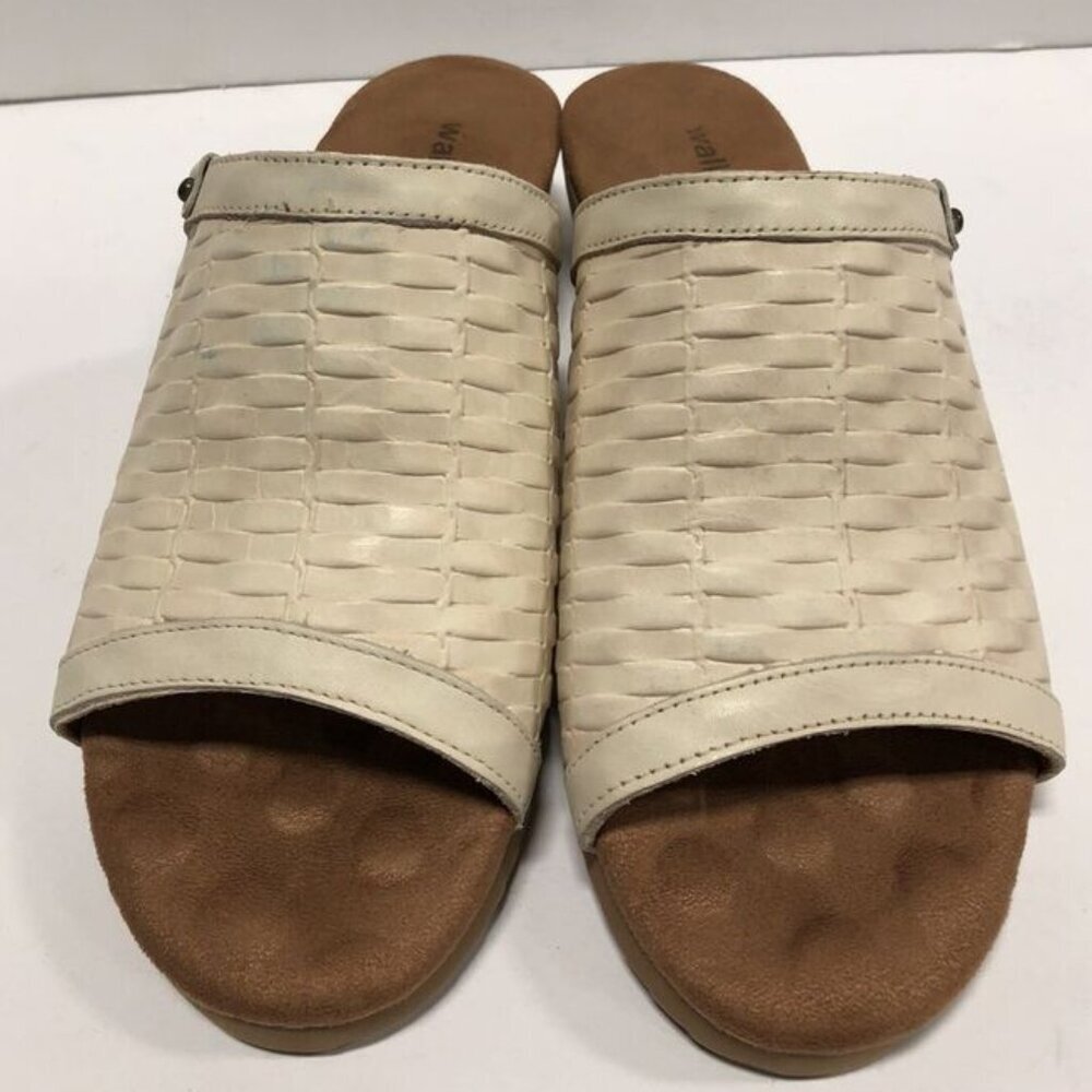 Walking Cradles Women's Cape, Ivory Wedge Sandals, Size 7W - Picture 2 of 6